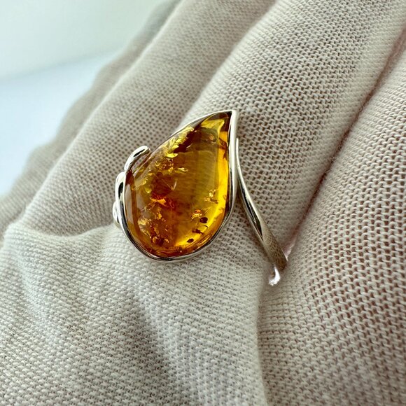 925 Sterling Silver Amber Teardrop Ring - Size 9.5 - Picture 4 of 15